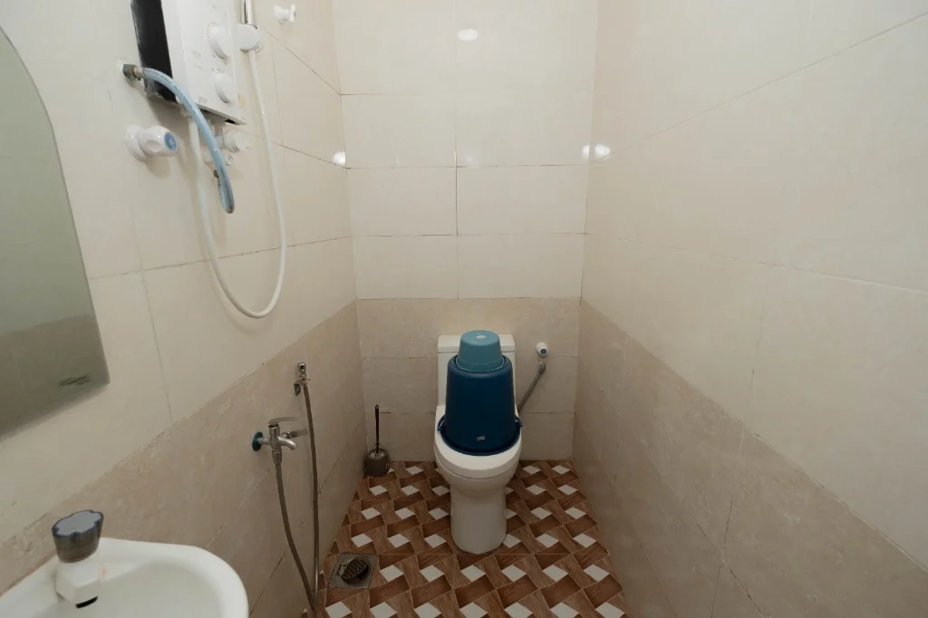 bilik-supreme-toilet-dnelayan